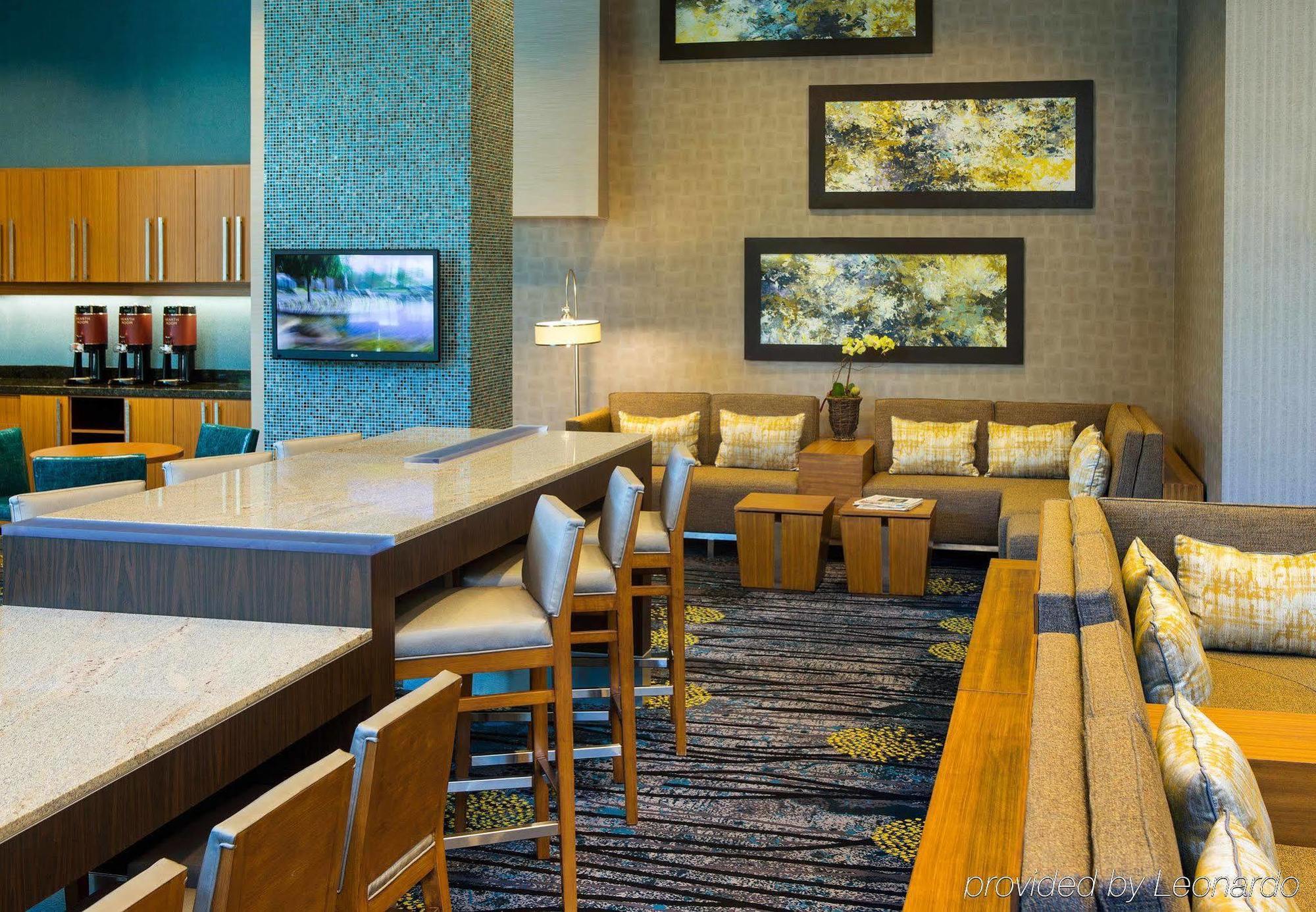 Hotel By Marriott Downtown/university